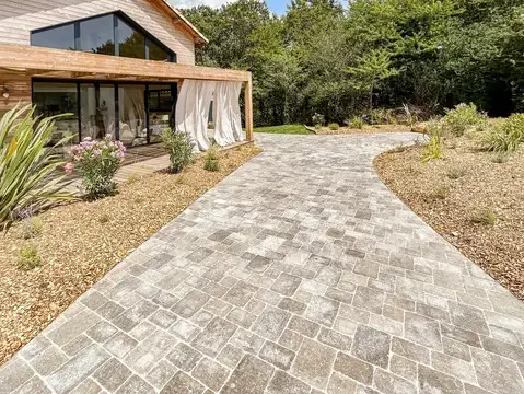 aménagement de jardin à La Plaine-sur-Mer - image 2