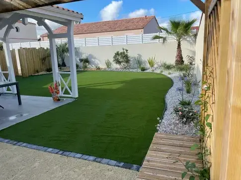 jardinier à La Plaine-sur-Mer - image 3